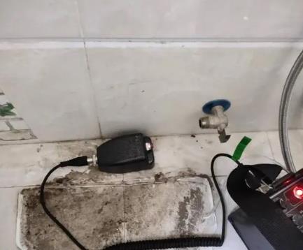 蒙山屋顶漏水维修公司分享下卫生间漏水的危害及解决方法
